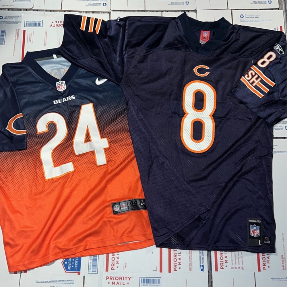 Two Chicago Bears Jerseys-Bundle